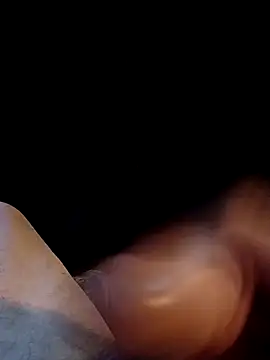 69dagosto online show from 10/05/25, 01:53