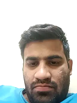 Snapshot of nareshrddd5 chatting on 12/18/25, 04:57 nareshrddd5 online show from 12/18/25, 04:57