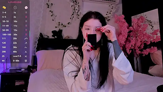 Lein Bone online show from 10/19/25, 12:11