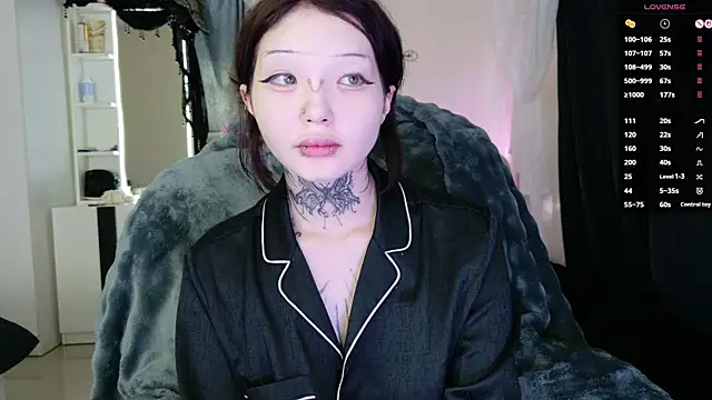 Lein Bone online show from 06/16/26, 03:31