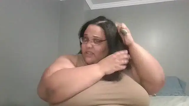 SexyBBW10790 online show from 07/26/26, 11:06