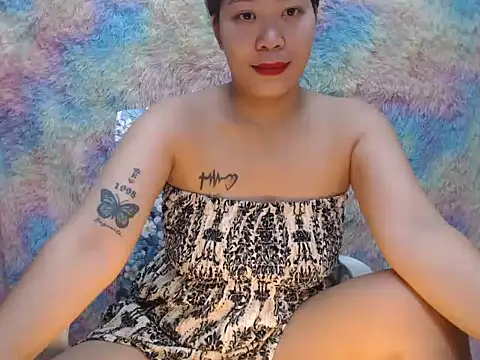 Snapshot of wild_rose69 chatting on 07/04/26, 11:22 wild rose69 online show from 07/04/26, 11:22