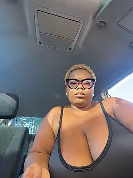 Snapshot of thekinkycoach chatting on 11/02/25, 01:46 thekinkycoach online show from 11/02/25, 01:46