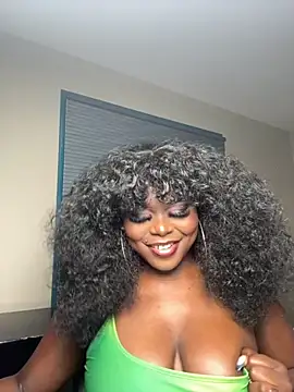 Snapshot of WomanNextdoor1 chatting on 11/12/25, 08:59 WomanNextdoor1 online show from 11/12/25, 08:59