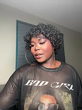 WomanNextdoor1 online show from 06/11/26, 10:35