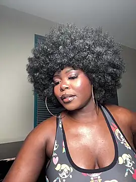 WomanNextdoor1 online show from 06/20/26, 11:35