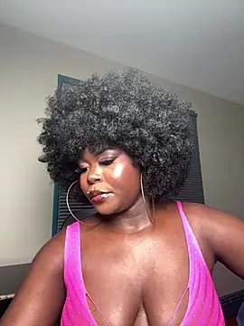 WomanNextdoor1 online show from 07/01/26, 02:46