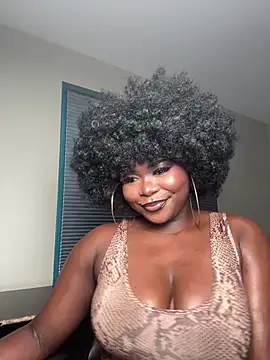 WomanNextdoor1 online show from 07/17/26, 10:36