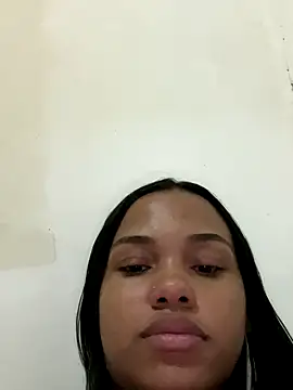 Snapshot of Sabryynna chatting on 09/17/25, 04:41 Sabryynna online show from 09/17/25, 04:41