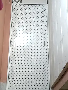 Snapshot of Hot-rima chatting on 11/06/25, 02:56 Hot-rima online show from 11/06/25, 02:56