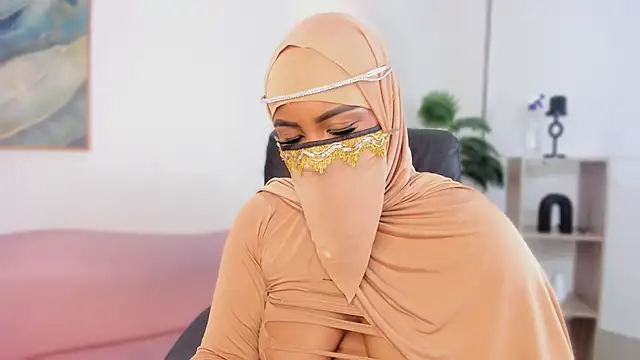 yasmin elite online show from 10/21/25, 09:43