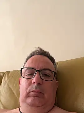 CELIK3577 online show from 11/14/25, 08:02