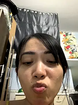 Minee1202 online show from 11/13/25, 07:51