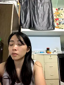 Minee1202 online show from 11/21/25, 12:54