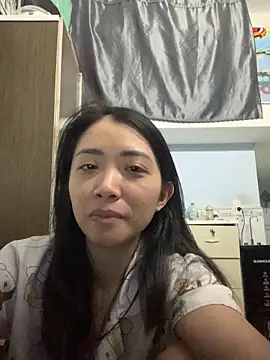Snapshot of Minee1202 chatting on 01/06/26, 12:47 Minee1202 online show from 01/06/26, 12:47