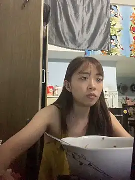 Snapshot of Minee1202 chatting on 02/12/26, 01:44 Minee1202 online show from 02/12/26, 01:44