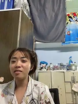 Snapshot of Minee1202 chatting on 03/19/26, 02:37 Minee1202 online show from 03/19/26, 02:37