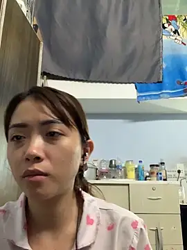 Snapshot of Minee1202 chatting on 04/08/26, 01:16 Minee1202 online show from 04/08/26, 01:16