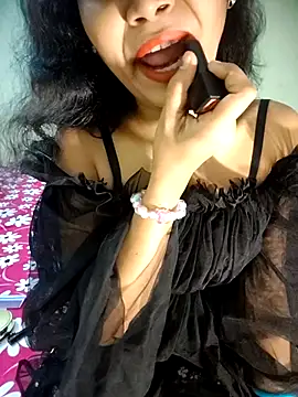 Snaya-baby online show from 10/18/25, 03:24