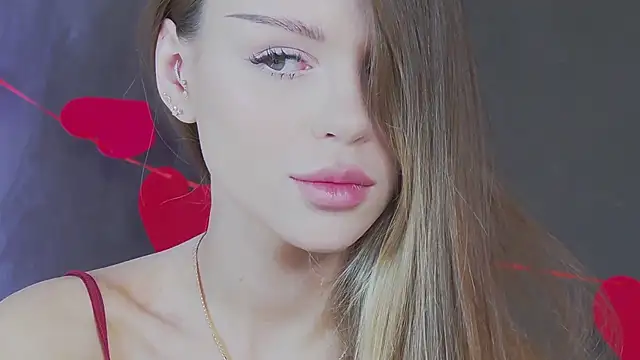 Snapshot of MarilynNova chatting on 02/14/26, 04:42 MarilynNova online show from 02/14/26, 04:42