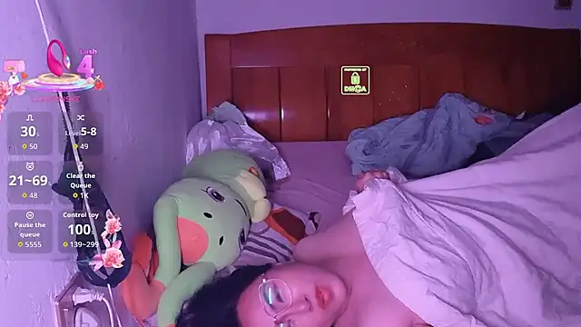 Liqinqin online show from 09/13/25, 09:47