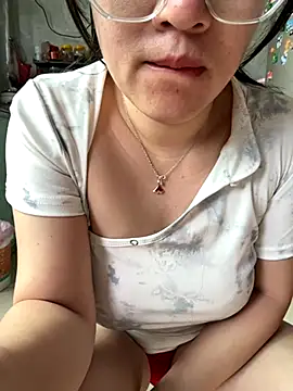 Liqinqin online show from 10/15/25, 07:52