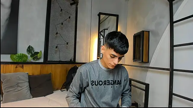 Dani mc1 online show from 09/29/25, 11:26