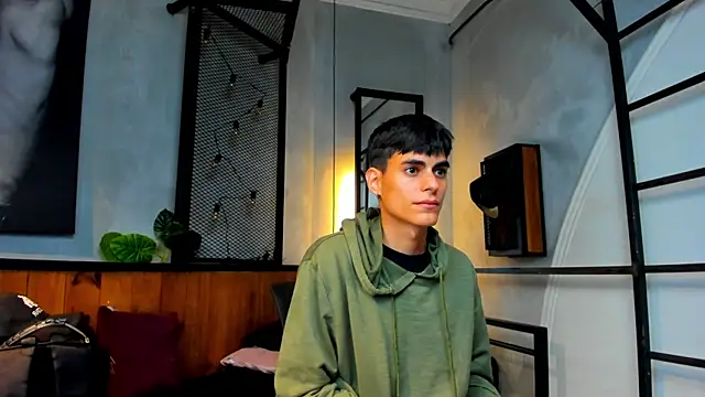 Dani mc1 online show from 10/14/25, 11:33