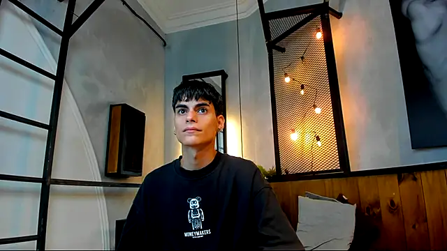 Dani mc1 online show from 12/03/25, 11:30