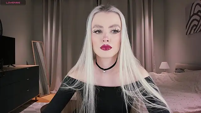 sashaloveyou online show from 11/03/25, 11:04