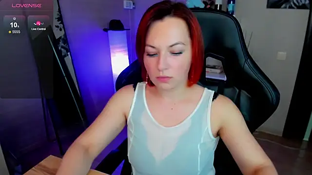 Serena Woods online show from 09/11/25, 08:36