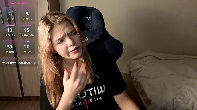 KatanaSVibe online show from 10/30/25, 01:34