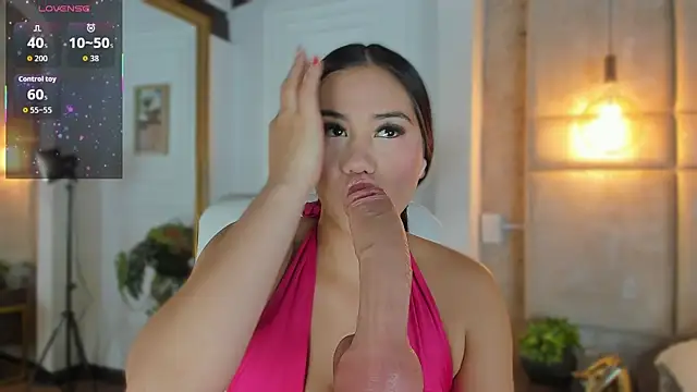 Snapshot of Jazmiinee chatting on 11/27/25, 07:27 Jazmiinee online show from 11/27/25, 07:27