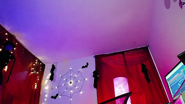 Noha Lux online show from 10/14/25, 12:50