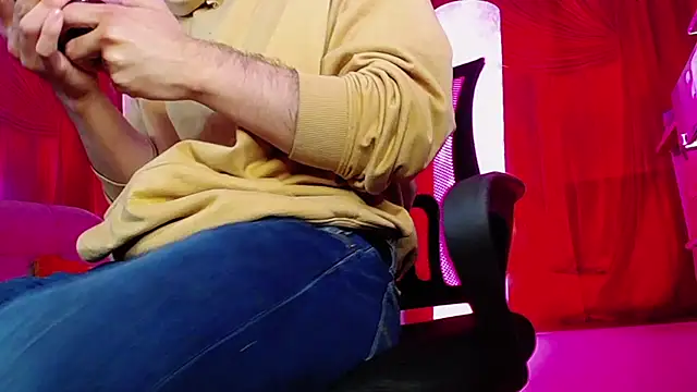 Noha Lux online show from 10/22/25, 12:49