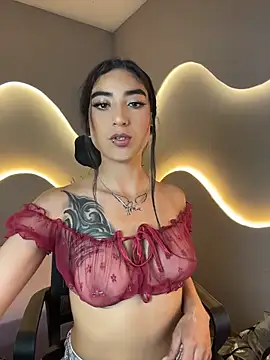 Emma and Issac online show from 05/08/26, 10:37