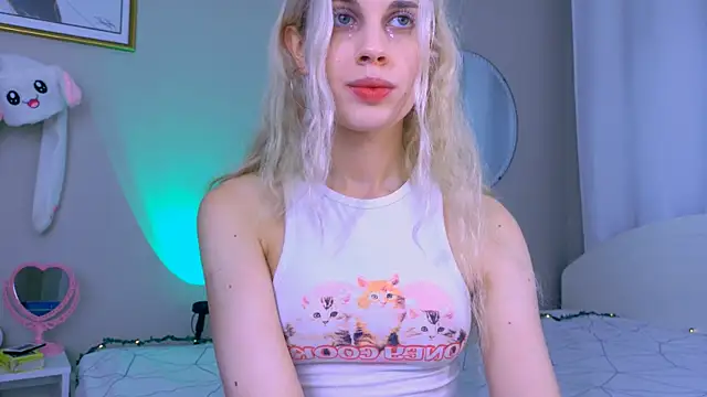 Snapshot of carmen_crybaby chatting on 09/20/25, 05:36 carmen crybaby online show from 09/20/25, 05:36