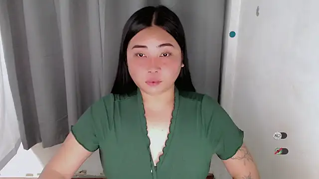 Yhana Slut online show from 09/13/25, 02:50