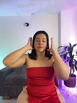 Snapshot of leiablack chatting on 09/24/25, 12:08 leiablack online show from 09/24/25, 12:08