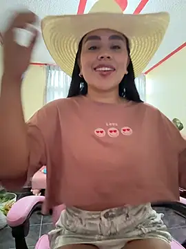 laure torres online show from 05/05/26, 12:24