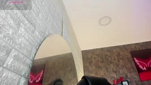 marian  stone online show from 09/20/25, 05:36