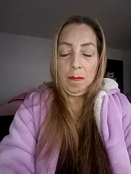 Snapshot of Estefania_Arce chatting on 01/07/26, 07:38 Estefania Arce online show from 01/07/26, 07:38