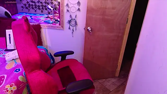 IVET CUTE1 online show from 07/09/26, 07:07