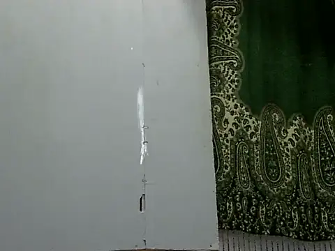 Snapshot of juicycum069 chatting on 10/08/25, 11:35 juicycum069 online show from 10/08/25, 11:35