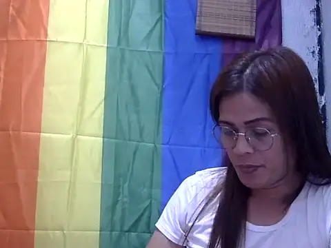 juicycum069 online show from 04/24/26, 10:50
