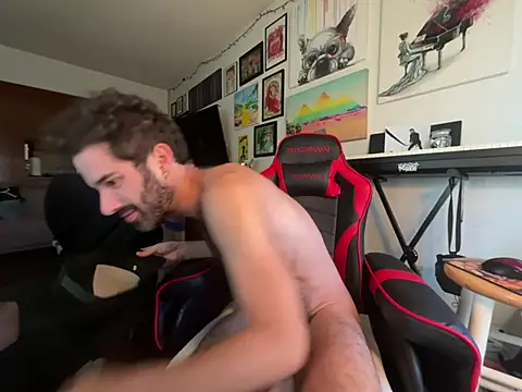 Pupscritch online show from 07/22/26, 06:00