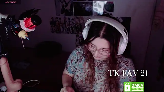 Pink girl0n online show from 06/09/26, 07:47