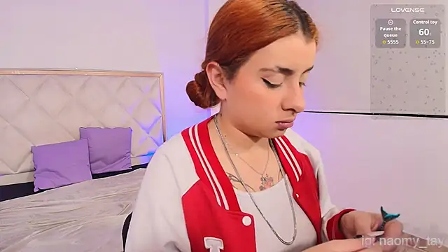 Naomy tay1 online show from 10/28/25, 03:10