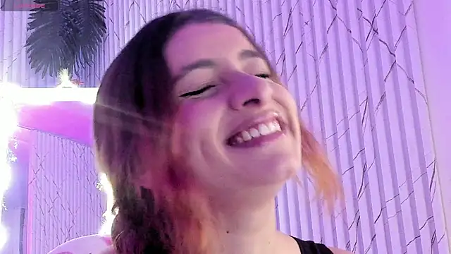 Naomy tay1 online show from 07/24/26, 03:37