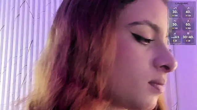 Naomy tay1 online show from 07/29/26, 04:10